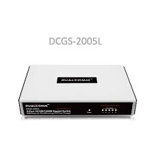 Dualcomm DCGS-2005L USB Powered and PoE pass-thru 10/100/100
